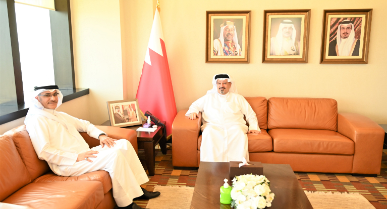 Discussion with Social Development Minister to enhance communication 